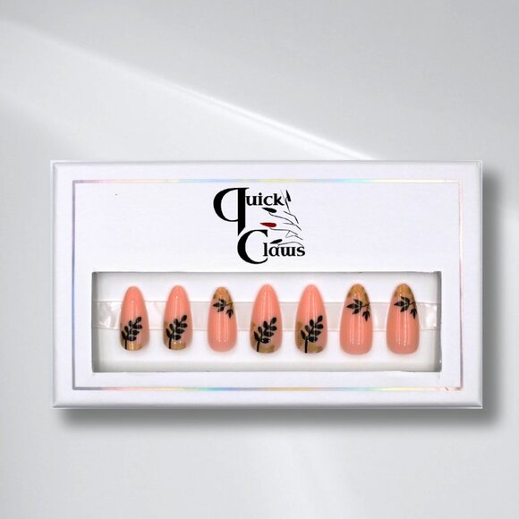 Blush Press on nails with flowers fake nails - Picture 2 of 3